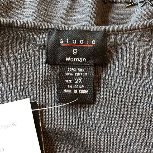 NWT! Studio g silk blend cardigan with beading - Picture 3 of 12